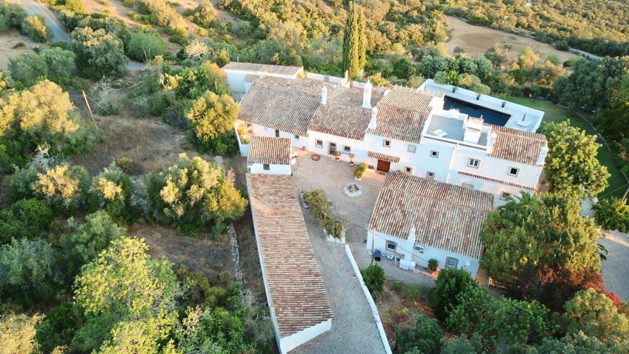 סאו בראס דה אלפורטל Farmhouse Of The Palms מראה חיצוני תמונה